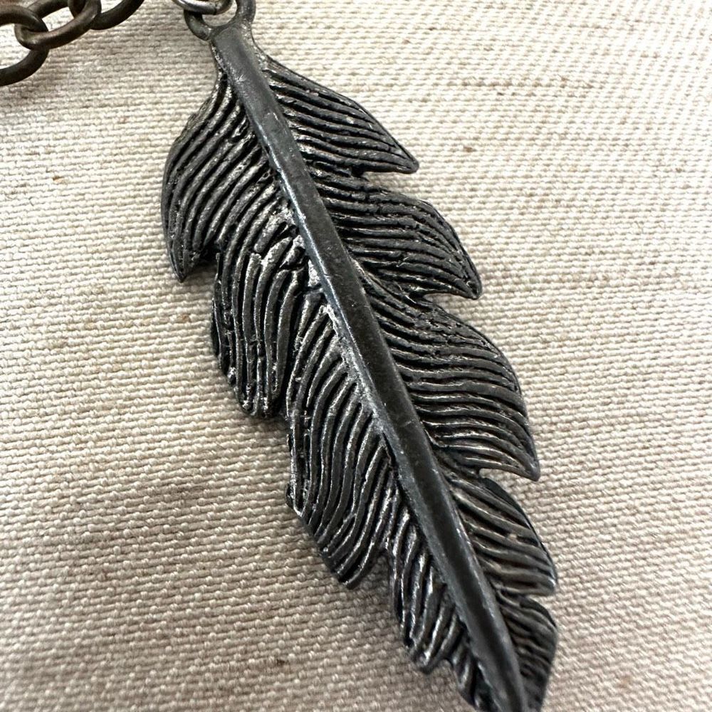 Multi strand leaf necklace - Picture 4 of 10
